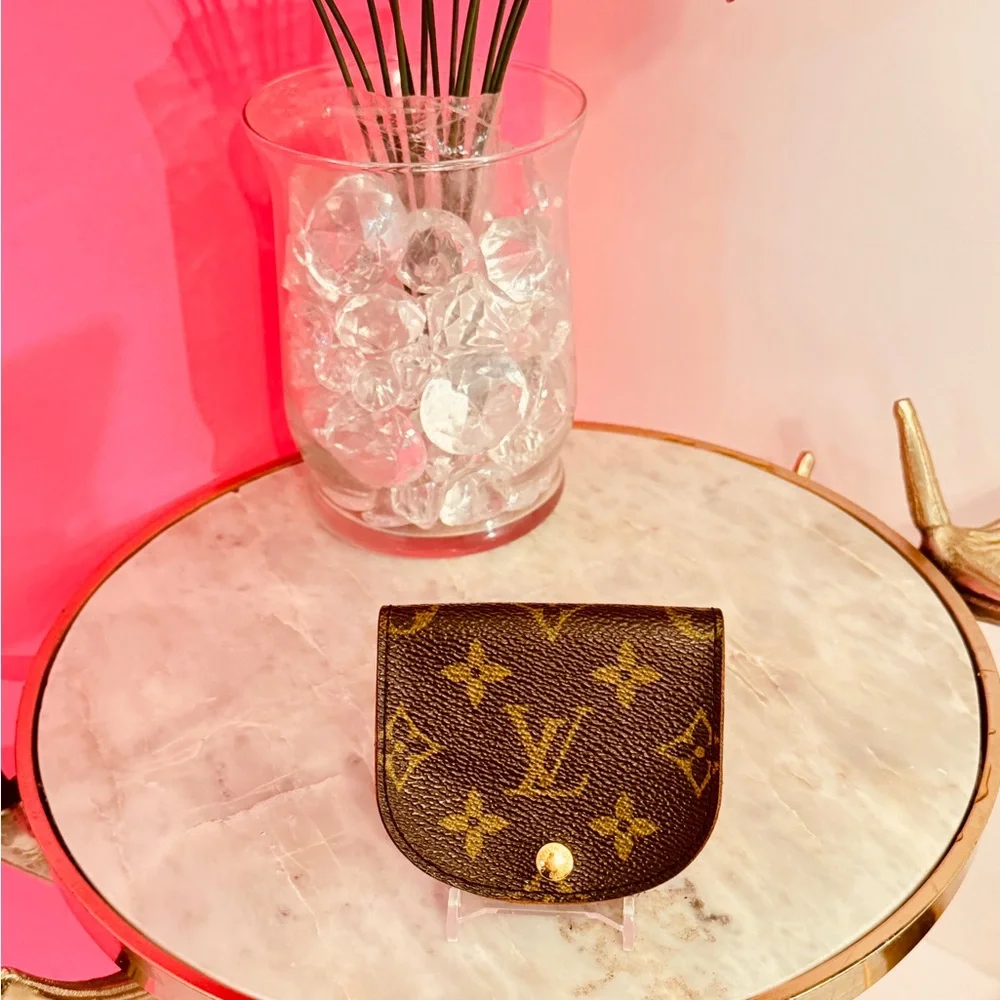 Louis Vuitton Brown Monogram Coin Purse - Picture 11 of 12